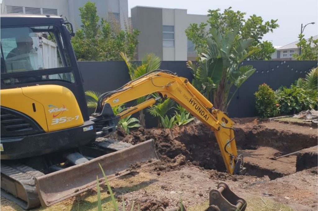 digging a new pool in Wollongong